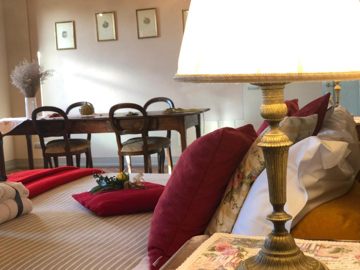 La Cantina Relais - Fattoria Il Cipresso อาเรซโซ ภายนอก รูปภาพ