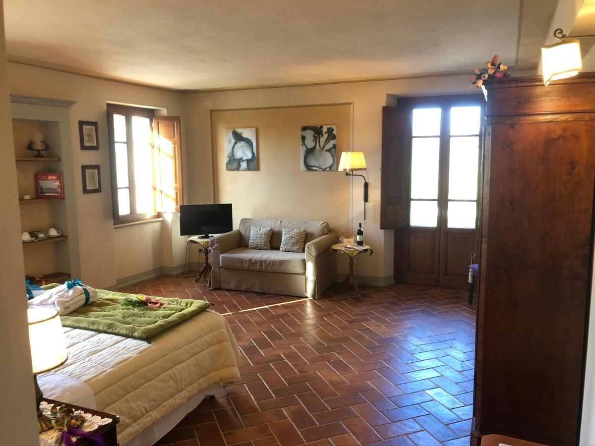 La Cantina Relais - Fattoria Il Cipresso อาเรซโซ ภายนอก รูปภาพ